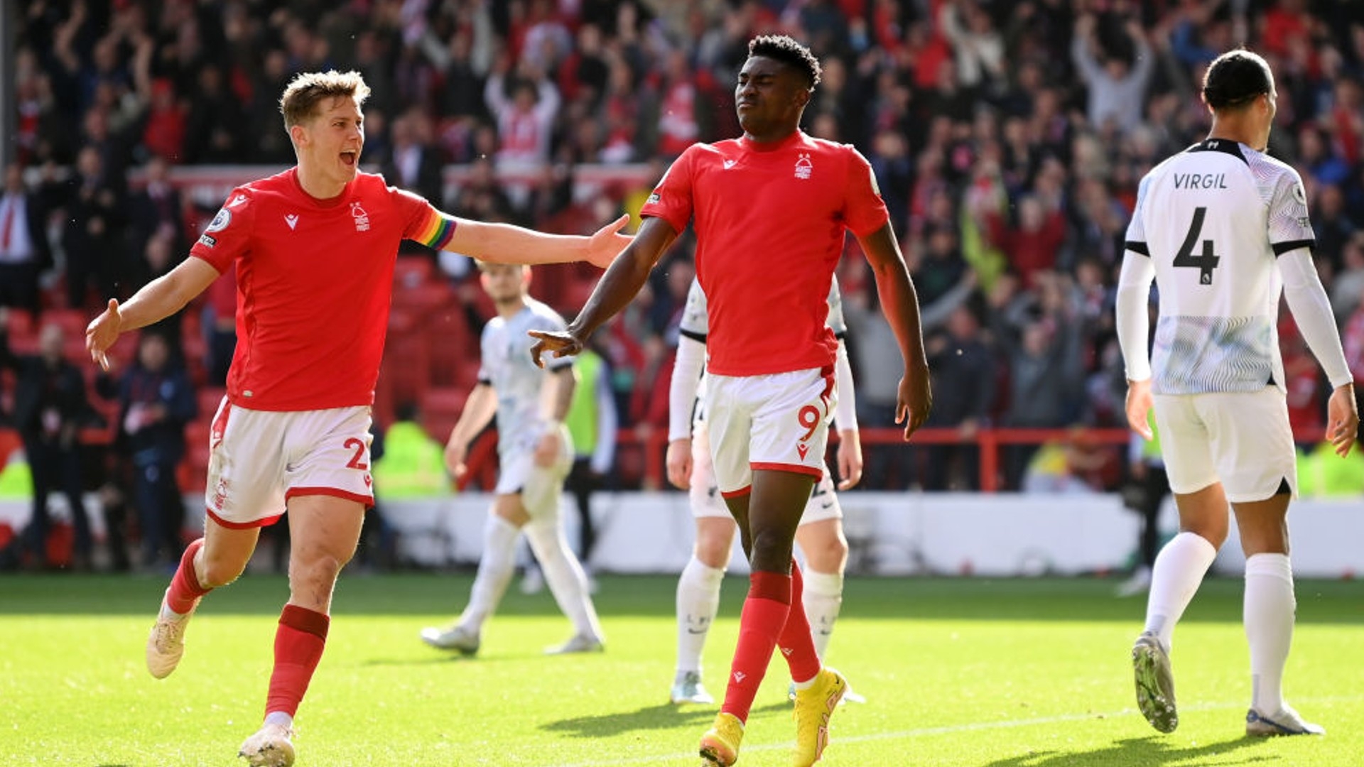 击寻找拜仁 击寻找拜仁